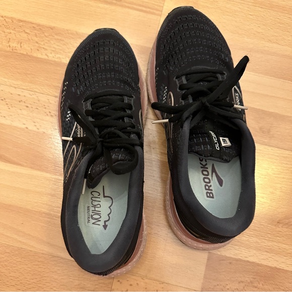 Brooks glycerin 19 in rose gold - Picture 8 of 10